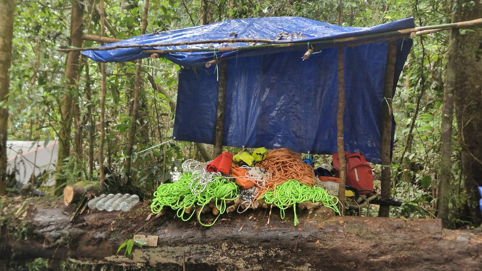 Enfin les cordes, une apport de Courant !